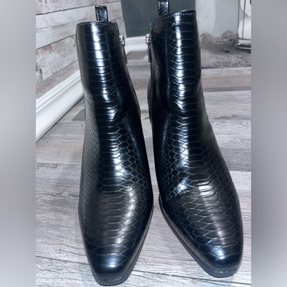 Black snake pattern booties🎀 - Picture 7 of 12